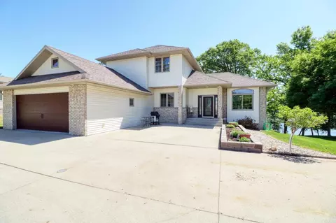 46542 Poss Beach Rd, Pelican Rapids, MN 56572