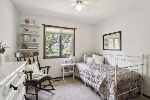 3704 Denmark Ave, Eagan, MN 55123 photo 22