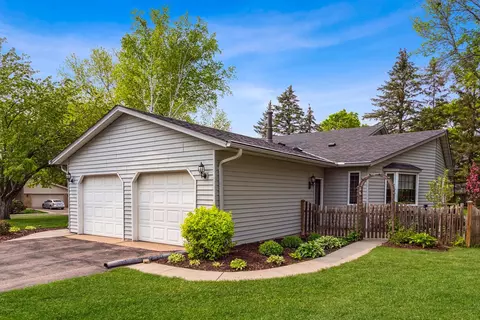 3704 Denmark Ave, Eagan, MN 55123 photo 41