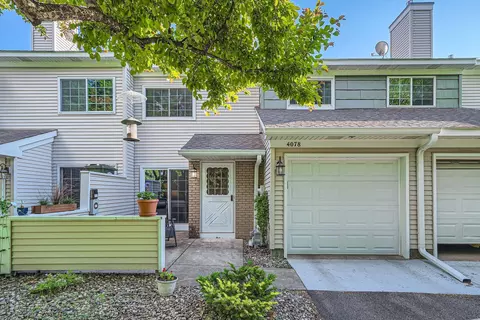 4078 Durham Ct #116, Eagan, MN 55122