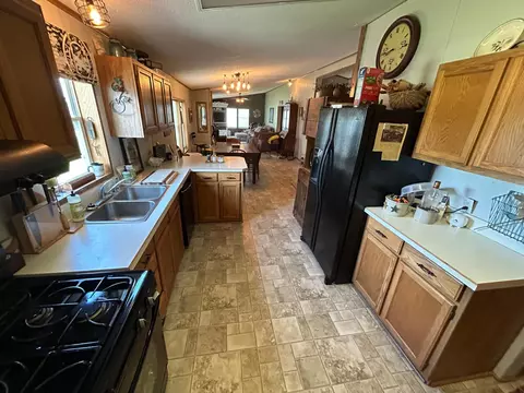 121 1st St E, Madison, MN 56256 photo 23