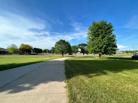 121 1st St E, Madison, MN 56256 photo 57