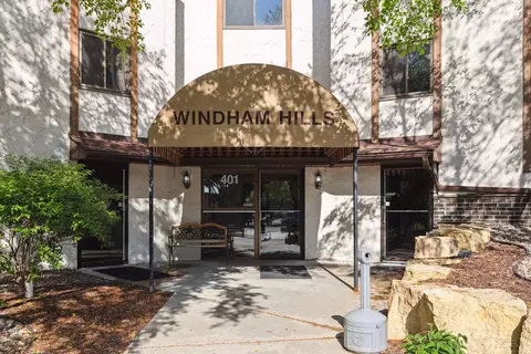 401 E Burnsville Pkwy #312, Burnsville, MN 55337
