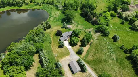 15567 Jeffrey Ave N, Hugo, MN 55038