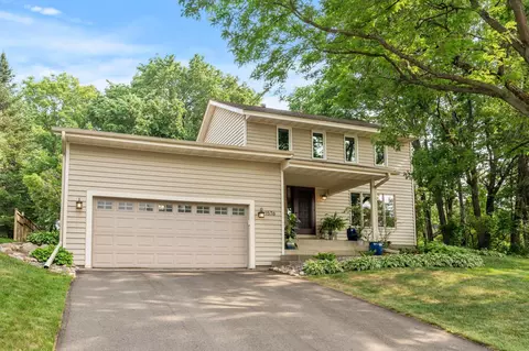 1576 Sherwood Way, Eagan, MN 55122