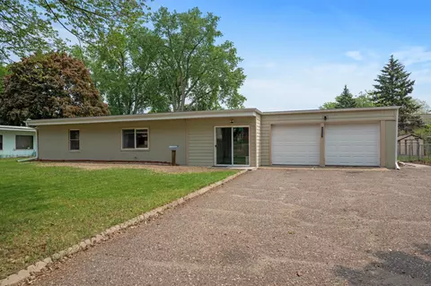 5023 7th St NE, Columbia Heights, MN 55421