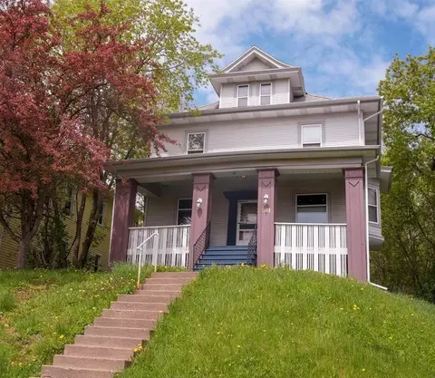 5801 W 8th St, Duluth, MN 55807