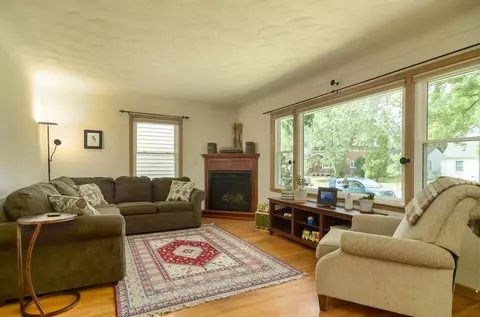 1644 Alameda St, Saint Paul, MN 55117