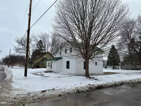 102 E Read St, Le Roy, MN 55951 photo 3