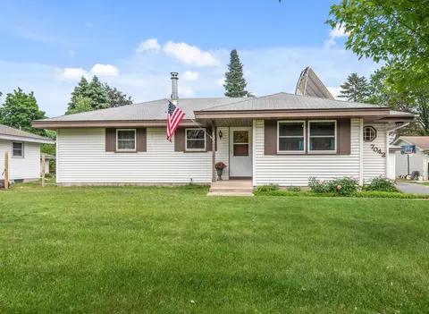 7042 Girard Ave N, Brooklyn Center, MN 55430