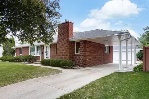 8231 Upton Ave S, Bloomington, MN 55431