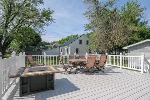 301 Silver St E, Mapleton, MN 56065 photo 3