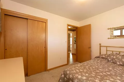 4890 Main St E, Maple Plain, MN 55359 photo 21