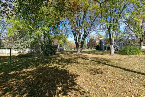 4890 Main St E, Maple Plain, MN 55359 photo 8