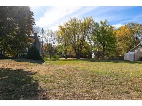 Nnnn Independence Street, Maple Plain, MN 55359