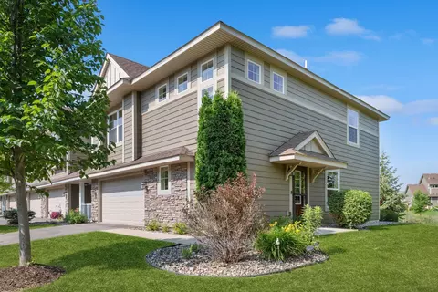 3287 Red Oak Trl, Medina, MN 55340