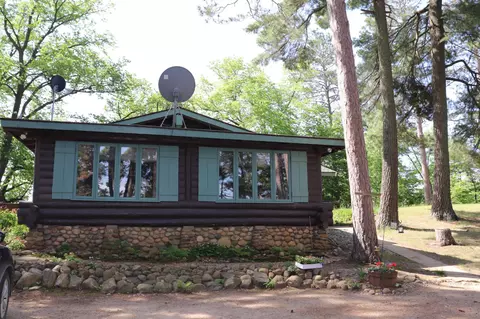 15189 Chokecherry Dr, Nevis, MN 56467