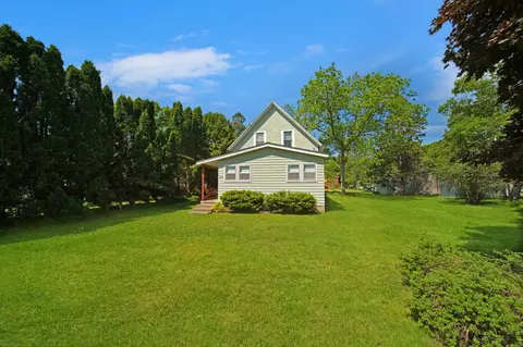 505 Michigan Ave, Centuria, WI 54824