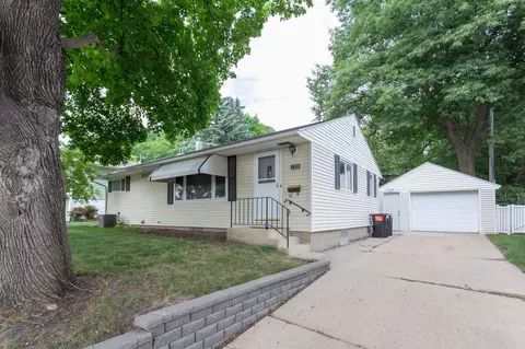 1718 3rd Ave NE, Rochester, MN 55906