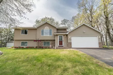 27300 Felton Ave, Wyoming, MN 55092