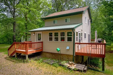 2639 W Wildlife Dr, Brook Park, MN 55007
