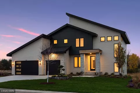 11480 Blazingstar Ln N, Lake Elmo, MN 55042