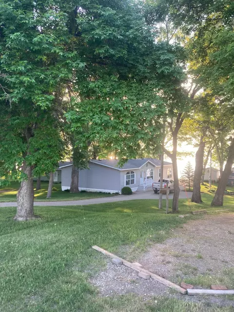 36048 N Silver Lake Rd, Battle Lake, MN 56515