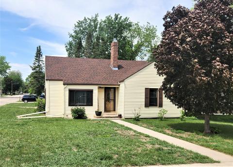 514 8th Ave SW, Pipestone, MN 56164