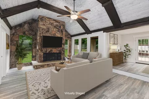 13303 Eveleth Way, Apple Valley, MN 55124