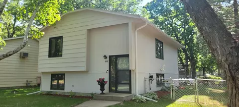 901 11th Ave SE, Saint Cloud, MN 56304