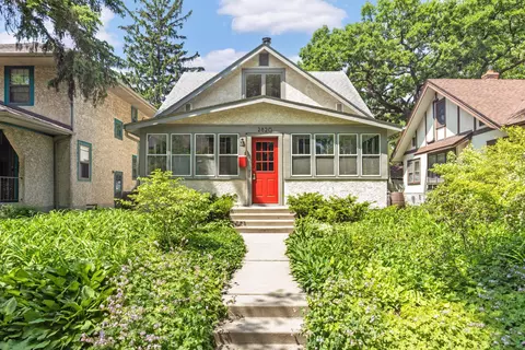 2820 43rd Ave S, Minneapolis, MN 55406