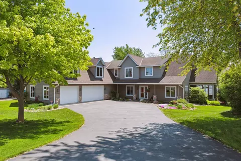 1203 N Shore Dr, Waverly, MN 55390