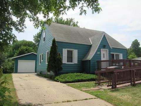 1316 East Ave, Worthington, MN 56187