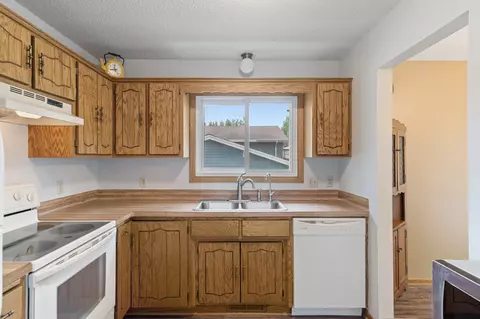 11817 Sumter Ct, Champlin, MN 55316 photo 7