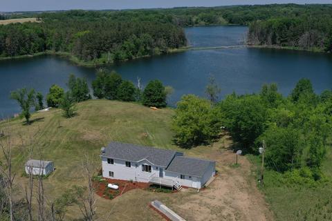 40591 Shadow Dr, Clitherall, MN 56524