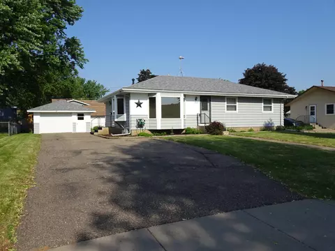 14785 Cambrian Ave W, Rosemount, MN 55068