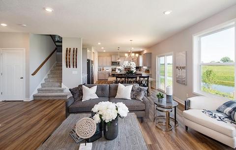 7393 Forest Ln, Lino Lakes, MN 55038