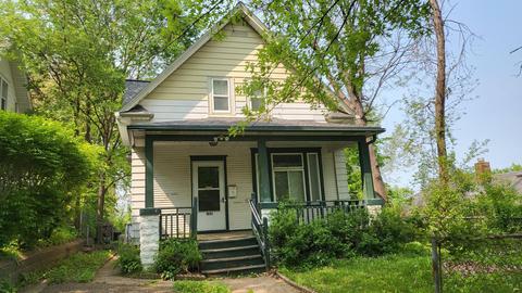 1051 5th St E, Saint Paul, MN 55106
