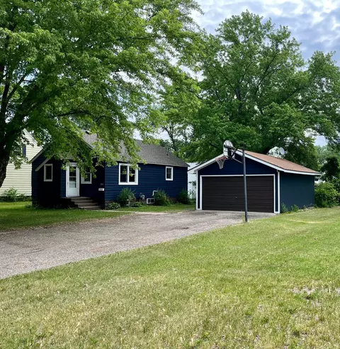 313 S Litchfield Ave, Litchfield, MN 55355