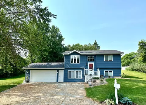 550 Meadow Ln, Owatonna, MN 55060