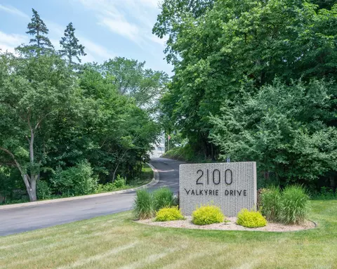 2100 Valkyrie Dr NW #203, Rochester, MN 55901