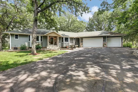 13995 Woodland Ct, Becker, MN 55308