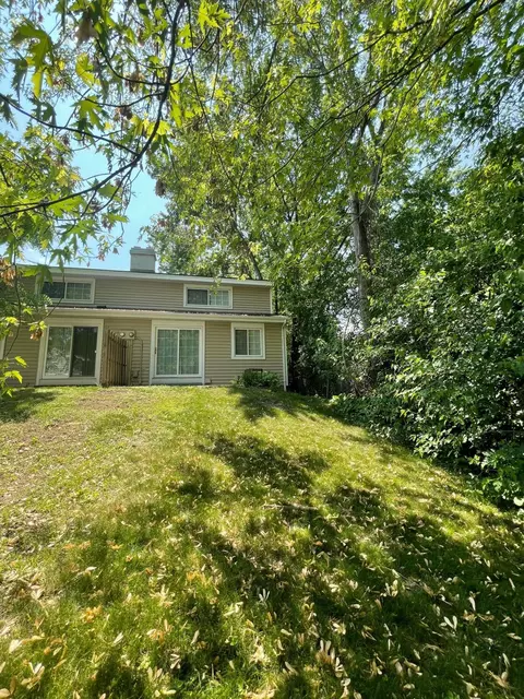 3289 Hill Ridge Dr #66, Eagan, MN 55121 photo 1