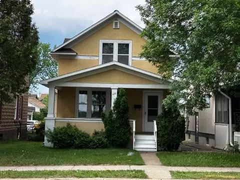 435 E Harvey St, Ely, MN 55731