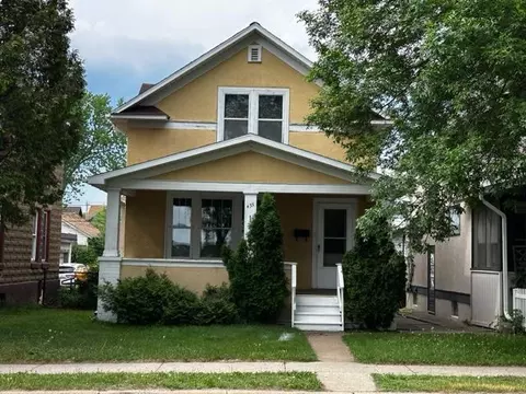 435 E Harvey St, Ely, MN 55731