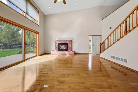 523 W Riverview Dr, Waterville, MN 56096 photo 5