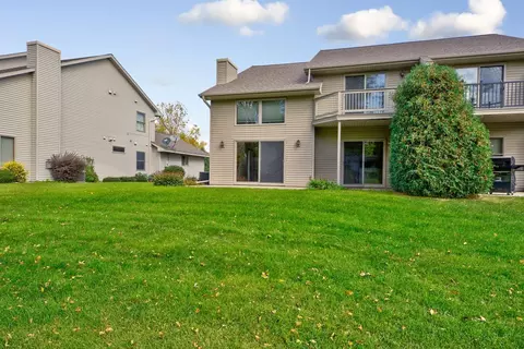 523 W Riverview Dr, Waterville, MN 56096 photo 2