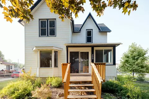 300 Irvin St, West Concord, MN 55985