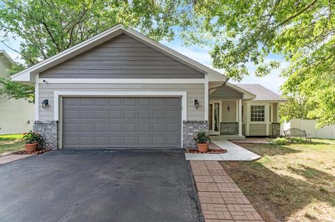 11725 Georgia Ave N, Champlin, MN 55316