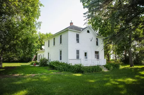 20937 457th Ave, Morris, MN 56267